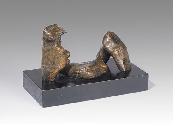 Henry Moore - Three Piece Reclining Figure: Maquette Nr 1“ - Altre immagini