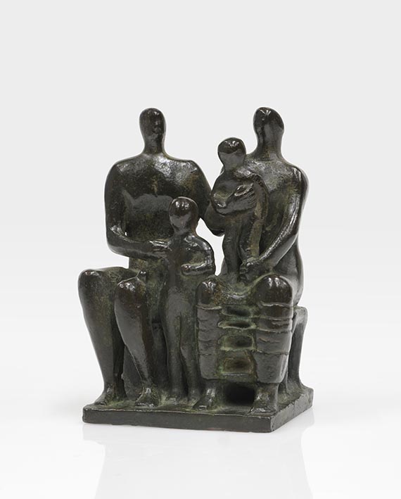 Henry Moore - Family Group - Altre immagini