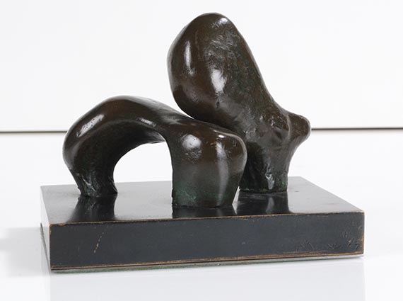 Henry Moore - Maquette for Sheep Piece - Retro