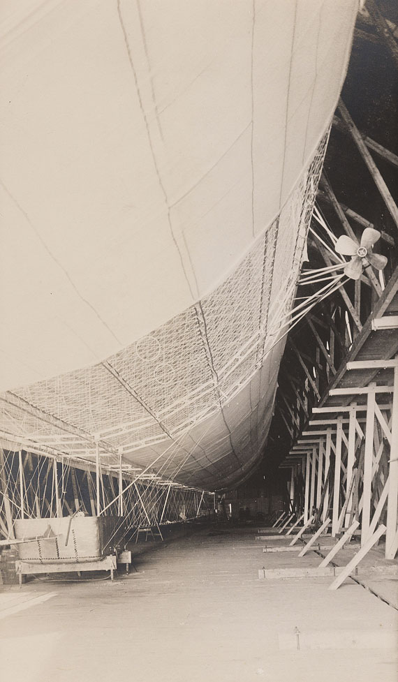  Luftfahrt - Zeppelin collection. (1 album and 2 porfolios). 1899-1910 - Altre immagini