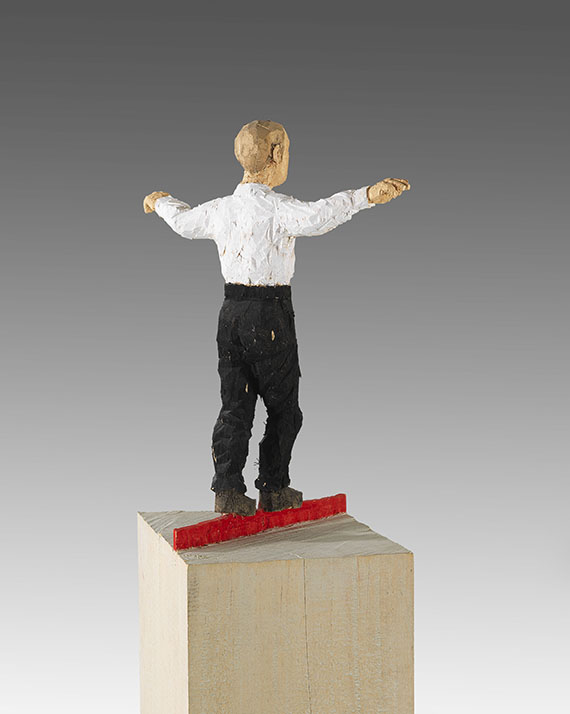 Stephan Balkenhol - Man on red line - Altre immagini