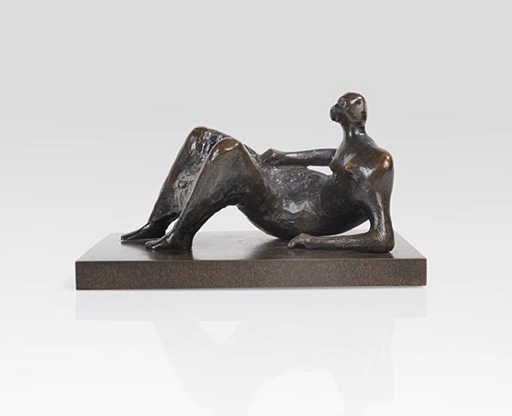 Henry Moore - Maquette for Reclining Figure: Angles - Altre immagini