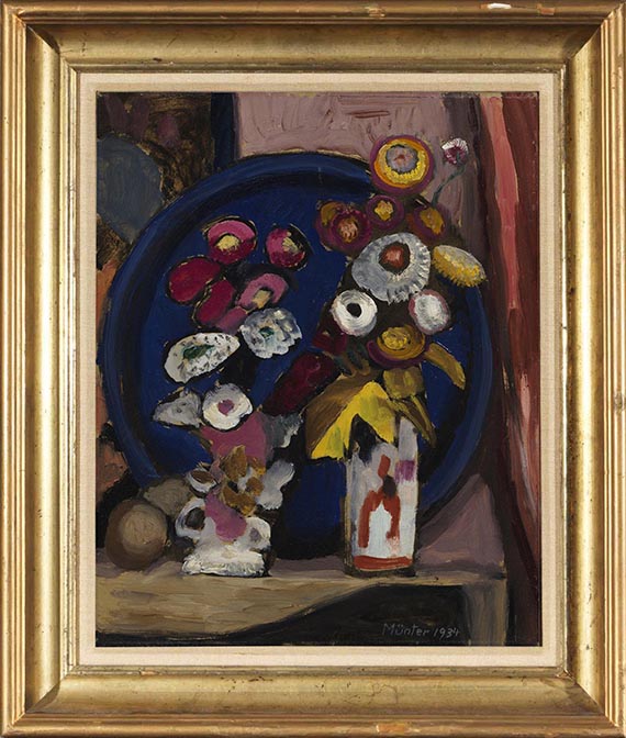 Gabriele Münter - Zwei Vasen vor blauem Tablett - Cornice