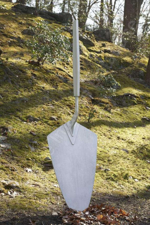 Giant Trowel II...