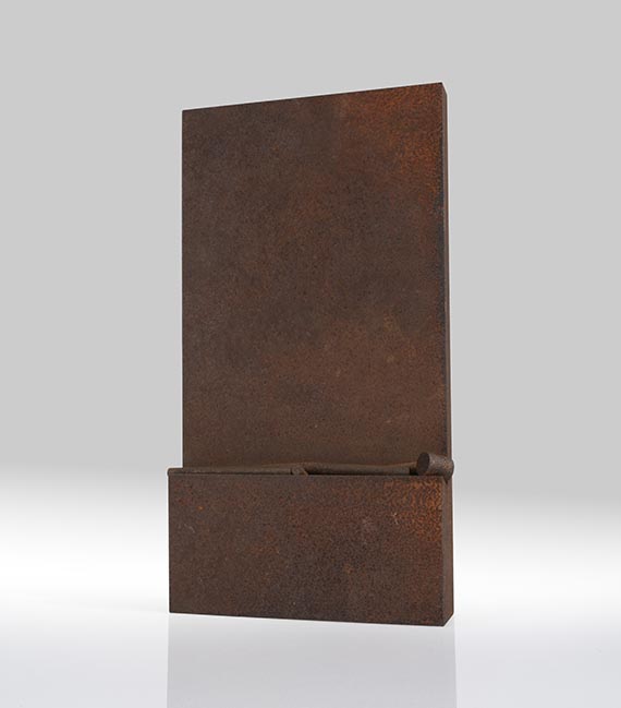 Fritz Koenig - Kleines Epitaph X