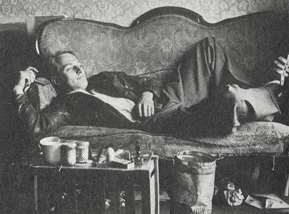 Illustration  for: Asger Jorn on the Himmerland peninsula at P.V. Glob's house in Sebbersund, summer 1941, photo: Erik Thommersen.<br />&copy; 2025 Donation Jorn, Silkeborg