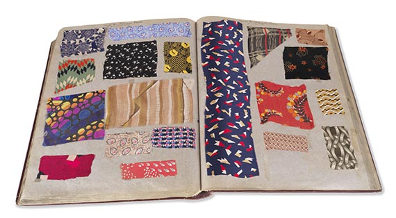  Musterbücher - Stoffmusterbuch Seide, Deutschland 1928-30.