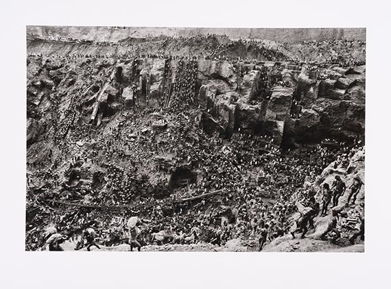 Sebastião Salgado - Cast of Thousands in the Gold Mine of Serra Pelada, Brazil